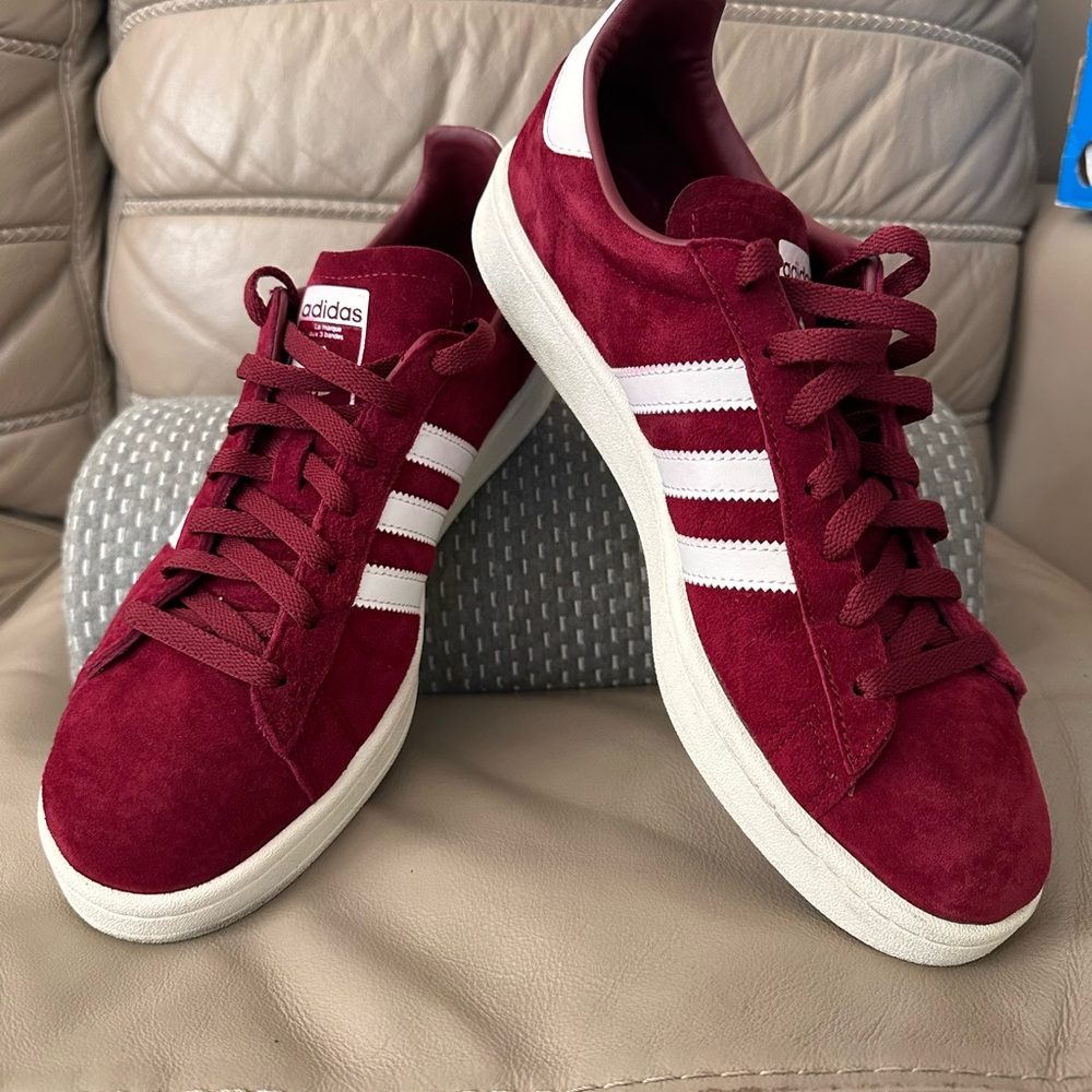 Adidas Campus 10.5 Burgandy suede.  cburgu/ftwwht/cwhite